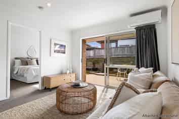 6A Jessie Rise, Riverhead