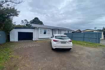 17 Perth Street, Otara