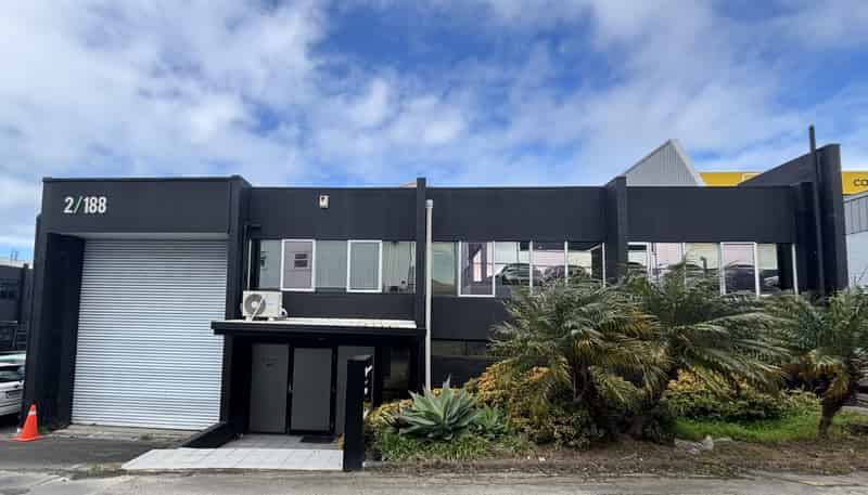 2/188 Target Road, Wairau Valley