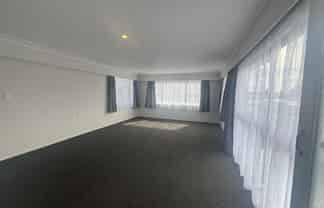 1/9c Jellicoe Road, Manurewa