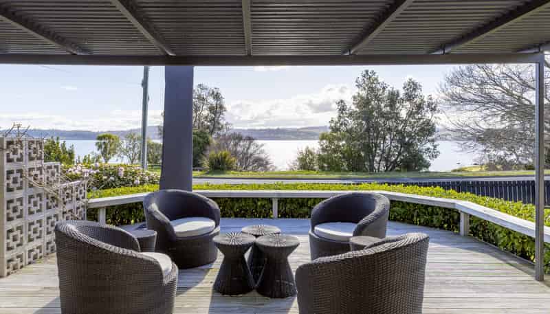 6 Kohatu Parade, Wharewaka