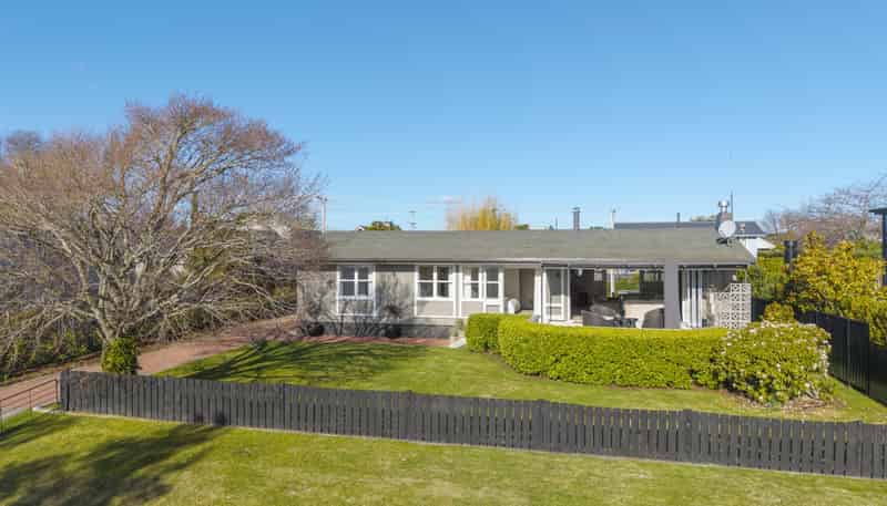 6 Kohatu Parade, Wharewaka