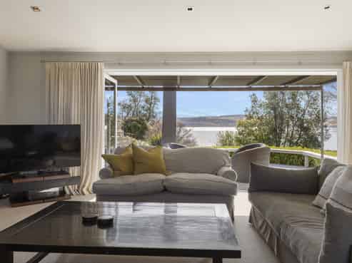 6 Kohatu Parade, Wharewaka