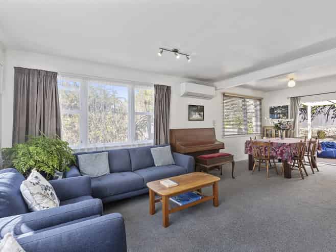 2A Wilfred Street, Tawa