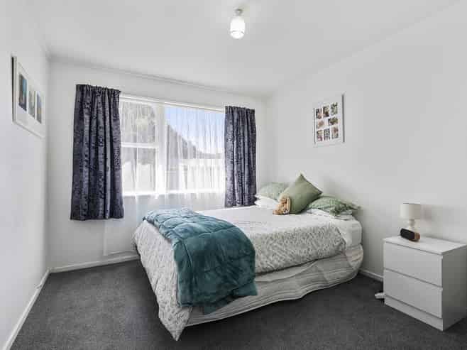 2A Wilfred Street, Tawa