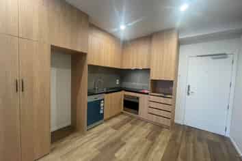 G04/48 Clay Works Lane, New Lynn