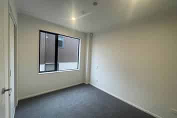 G04/48 Clay Works Lane, New Lynn
