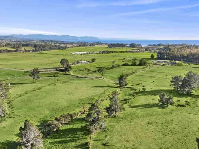  Takaka-Collingwood Highway, Takaka
