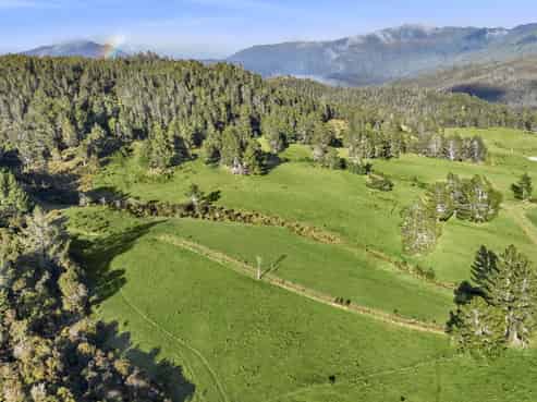  Takaka-Collingwood Highway, Takaka