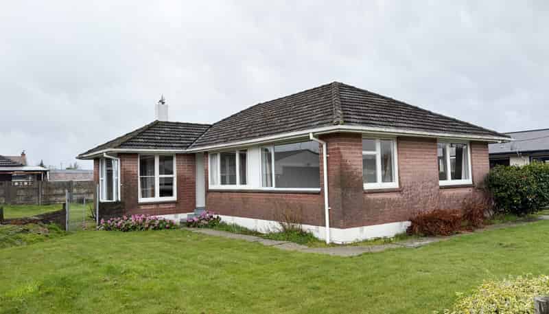 21 Charlton Road, Gore
