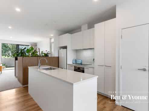 8/2 Tahuhu Road, Mount Wellington