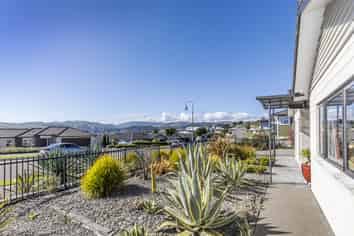 13 Madeira Close, Whitby