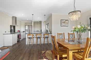 13 Madeira Close, Whitby