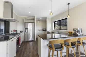 13 Madeira Close, Whitby