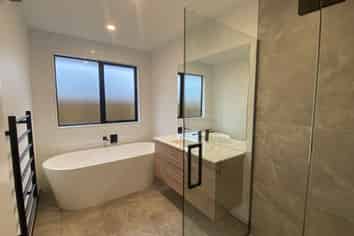 34  Mills Road, Marshland