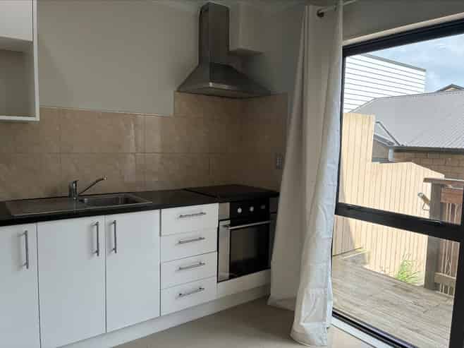 4/3 Wallson Crescent, Wiri