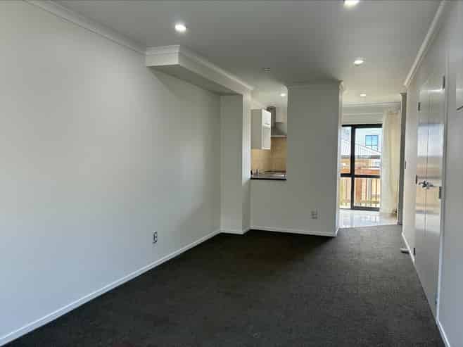4/3 Wallson Crescent, Wiri