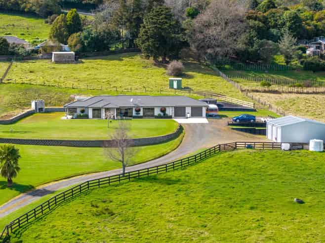 32 Davies Road, Drury