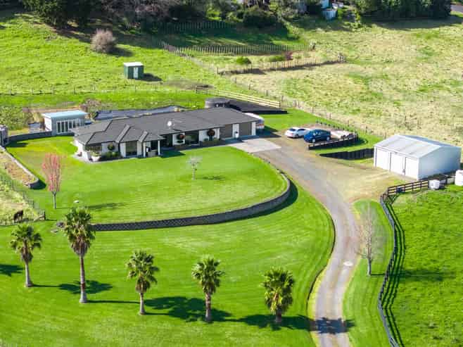 32 Davies Road, Drury