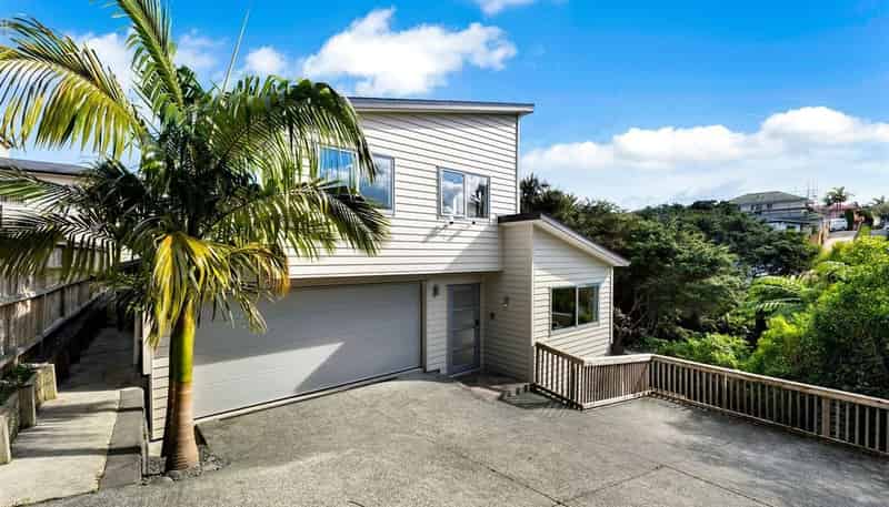 32 The Enclave, Totara Heights