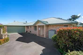 6 Waterlea Green, Mayfield