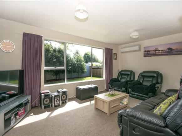 22B Lucas Street, Riversdale