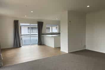 96 Jonathon Street, Brookfield