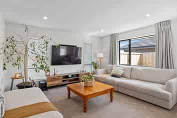 6 Bob Reid Crescent, Darfield
