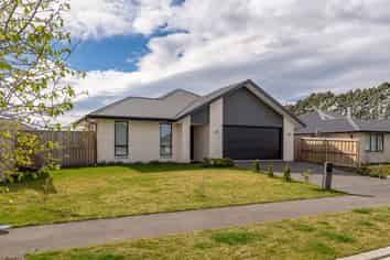6 Bob Reid Crescent, Darfield