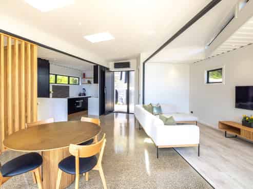 14 Okoka Road, Omiha