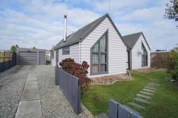 15 Lauder crescent, Heidelberg