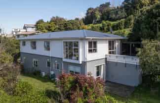 2 Jasper Way, Washington Valley