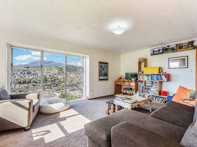 2 Jasper Way, Washington Valley