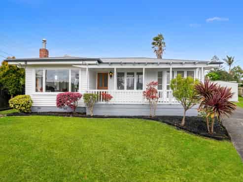 19 Edgerton Road, Te Atatu Peninsula