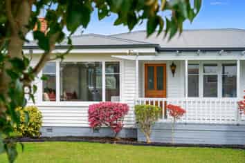 19 Edgerton Road, Te Atatu Peninsula