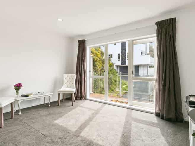 C3/14 Glenmore Street, Thorndon