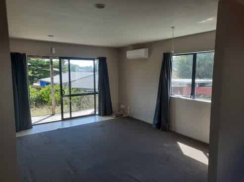 9B Stainton Road, Otara