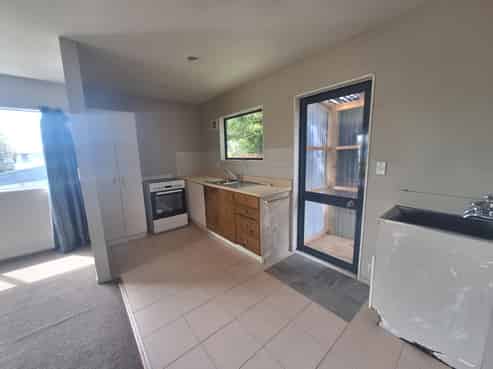 9B Stainton Road, Otara