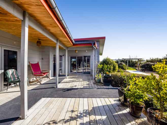 280 Austin Road East, Normanby