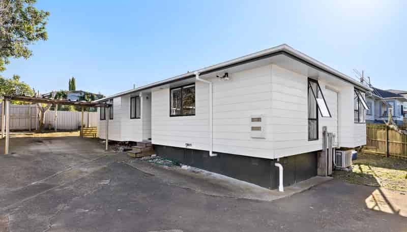 2/20 Eastdale Road, Avondale