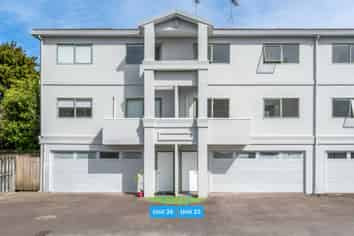 25/1A Harrison Road, Mount Wellington