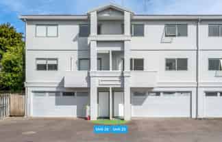 26/1A Harrison Road, Mount Wellington