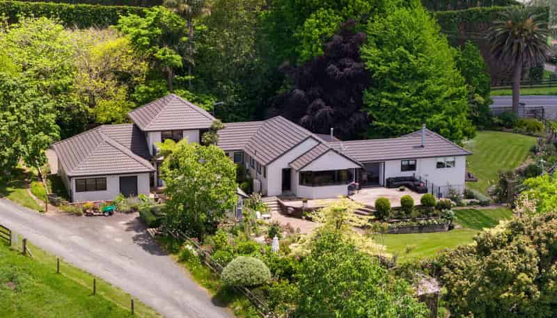 554 Kingseat Road, Waiau Pa