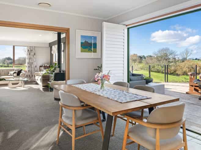 554 Kingseat Road, Waiau Pa