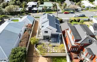 28A Duthie Street, Karori