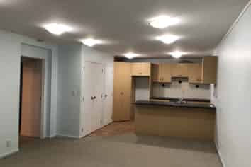J1/20 Ian Marwick place, Birkenhead
