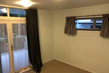 J1/20 Ian Marwick place, Birkenhead