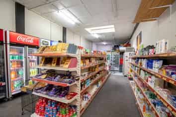 MAIN STREET OPPORTUNITY!