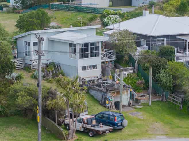 643 Waitarere Beach Road, WAITARERE BEACH