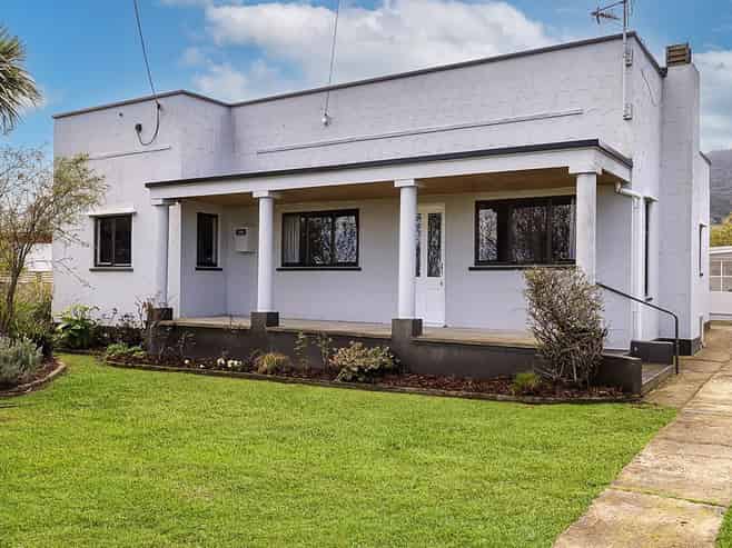 44 Stirling Street, Te Aroha